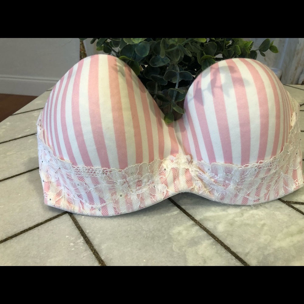 Victoria’s Secret Bra